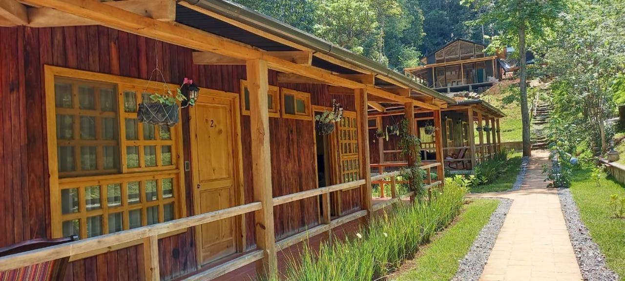 Estancia Del Monje Coban Exterior photo